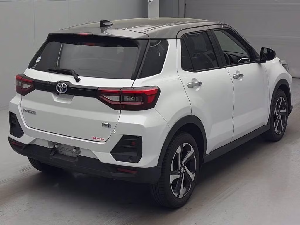 TOYOTA RAIZE