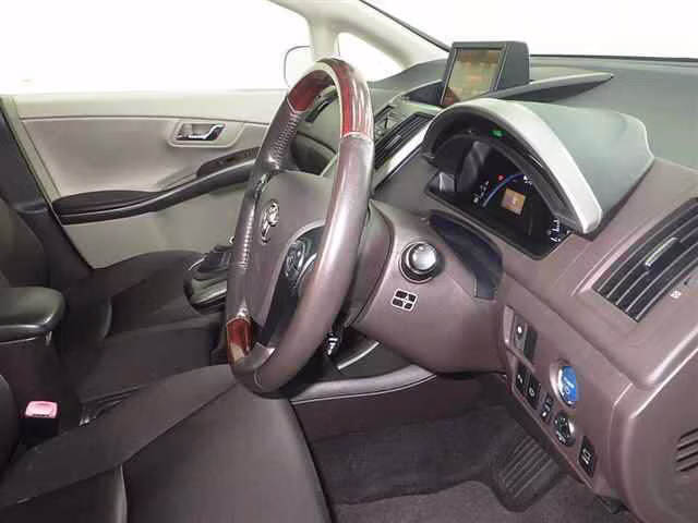 TOYOTA SAI