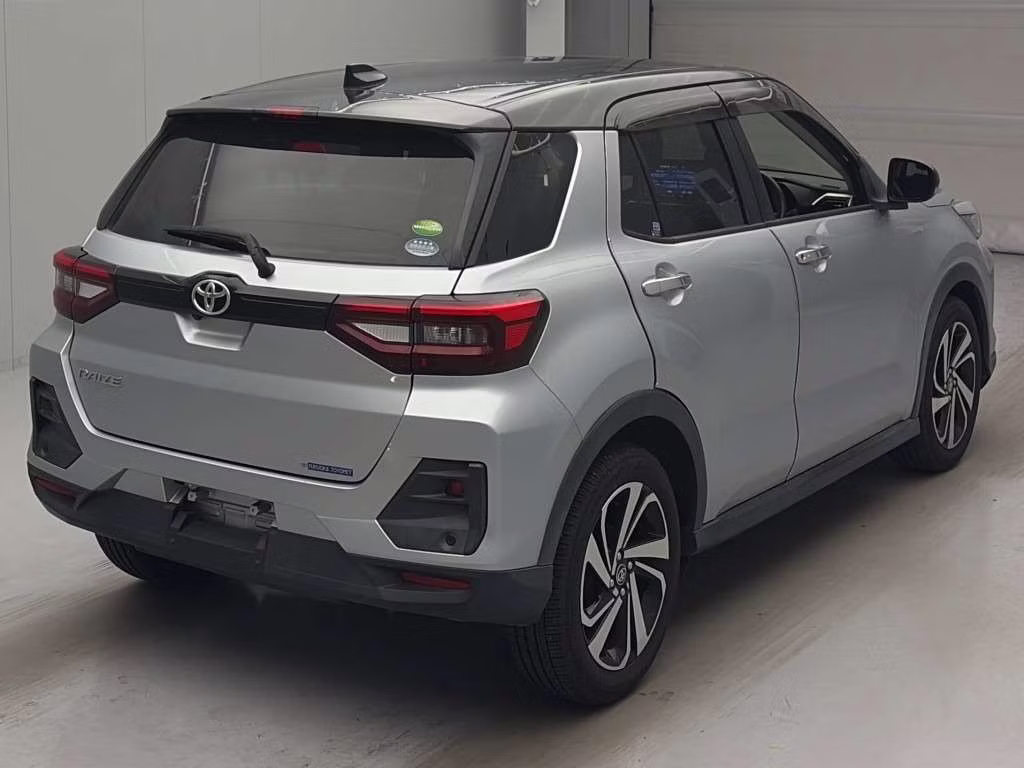TOYOTA RAIZE