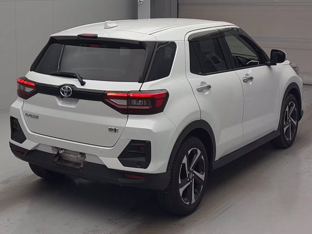 TOYOTA RAIZE