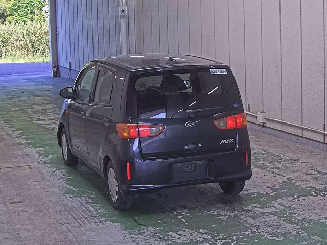DAIHATSU MAX
