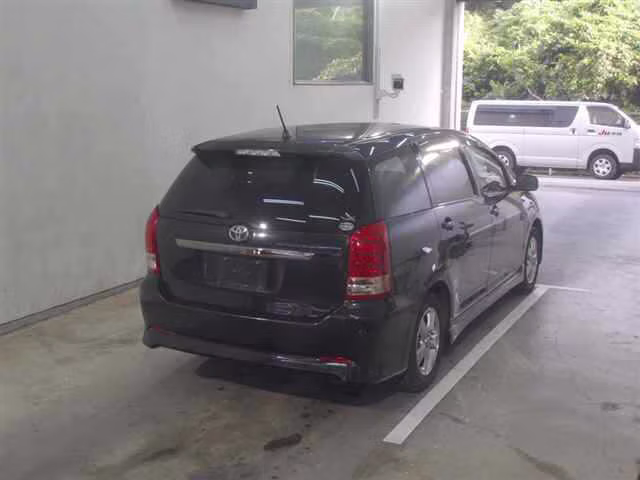 TOYOTA WISH