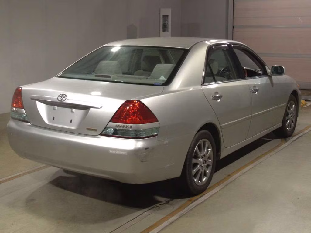 TOYOTA MARK II