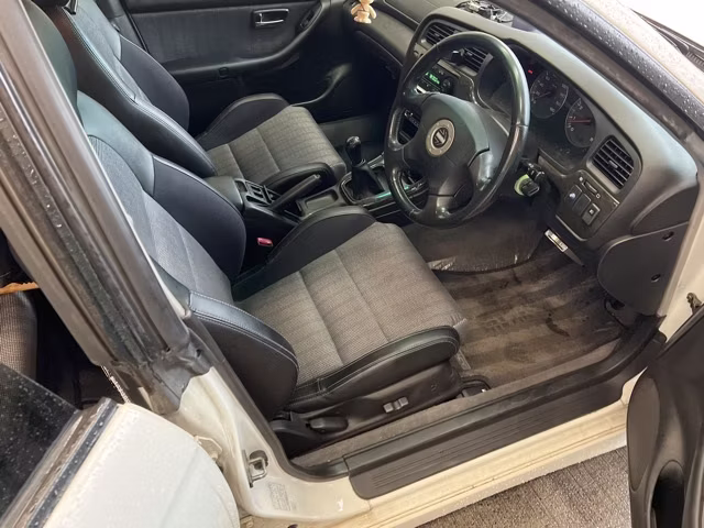 SUBARU LEGACY