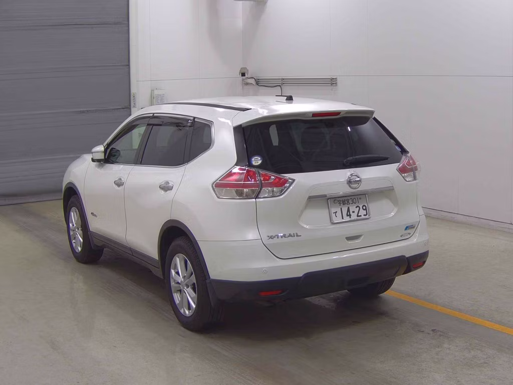 NISSAN X-TRAIL