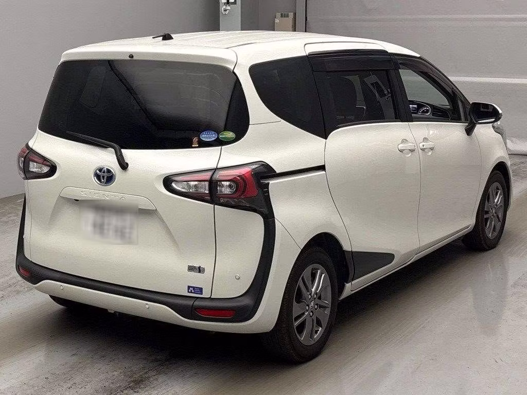 TOYOTA SIENTA