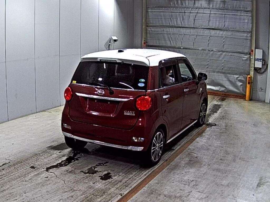 DAIHATSU CAST