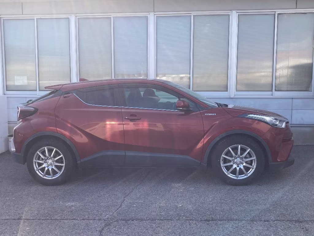 TOYOTA C-HR