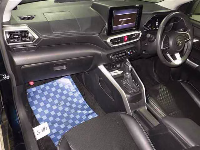 DAIHATSU ROCKY