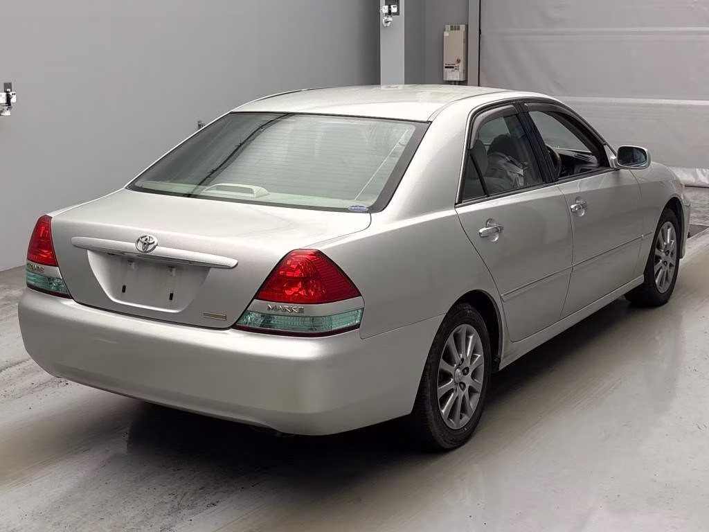 TOYOTA MARK II