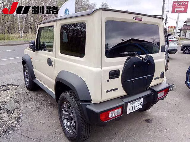 SUZUKI JIMNY SIERRA