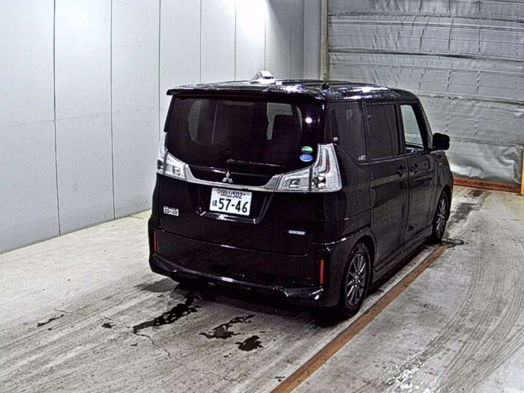 MITSUBISHI DELICA D:2