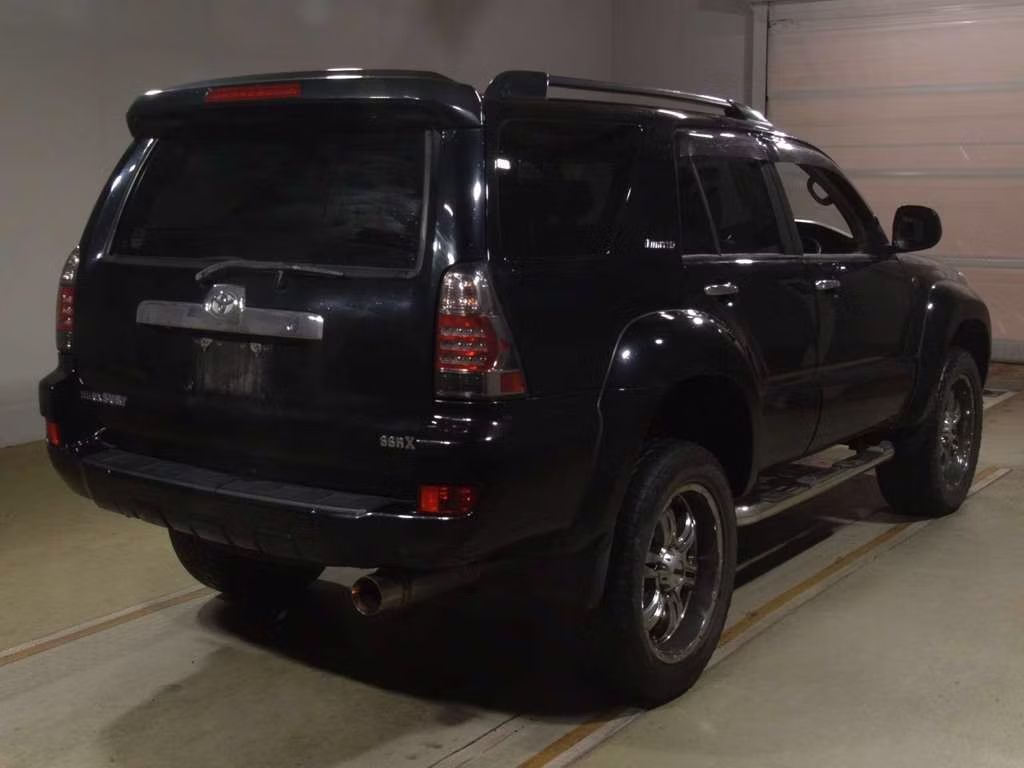 TOYOTA HILUX SURF