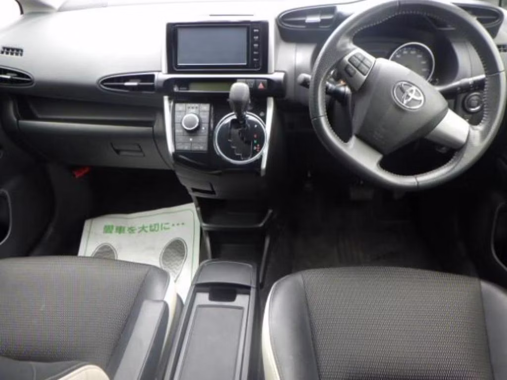 TOYOTA WISH