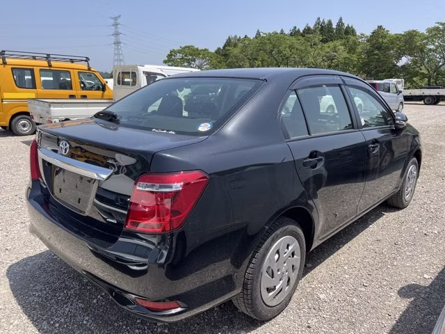 TOYOTA COROLLA AXIO