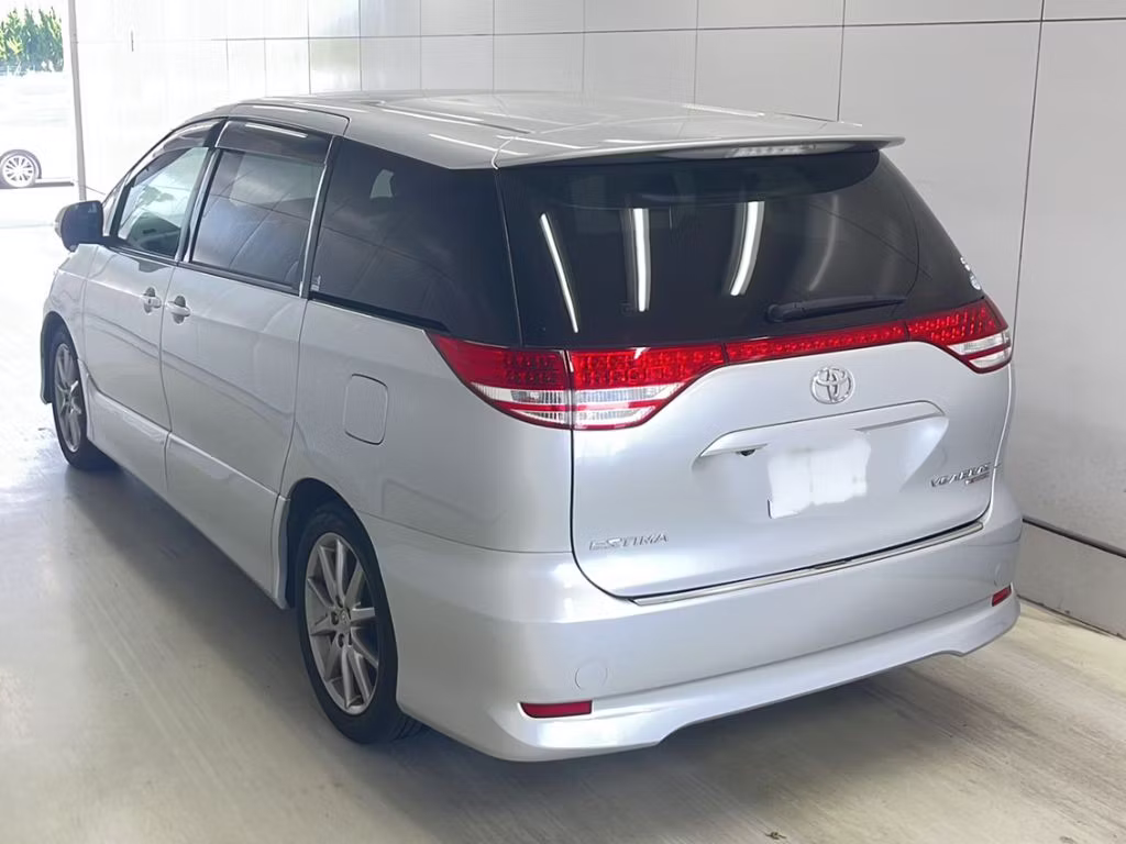 TOYOTA ESTIMA