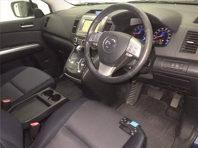 MAZDA MPV