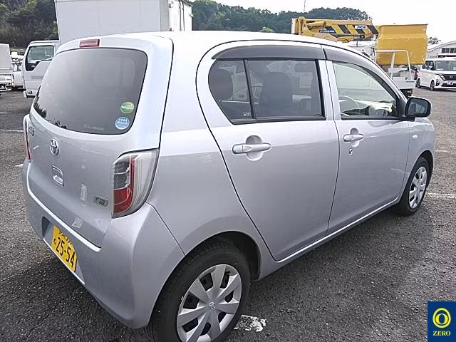 TOYOTA PIXIS EPOCH