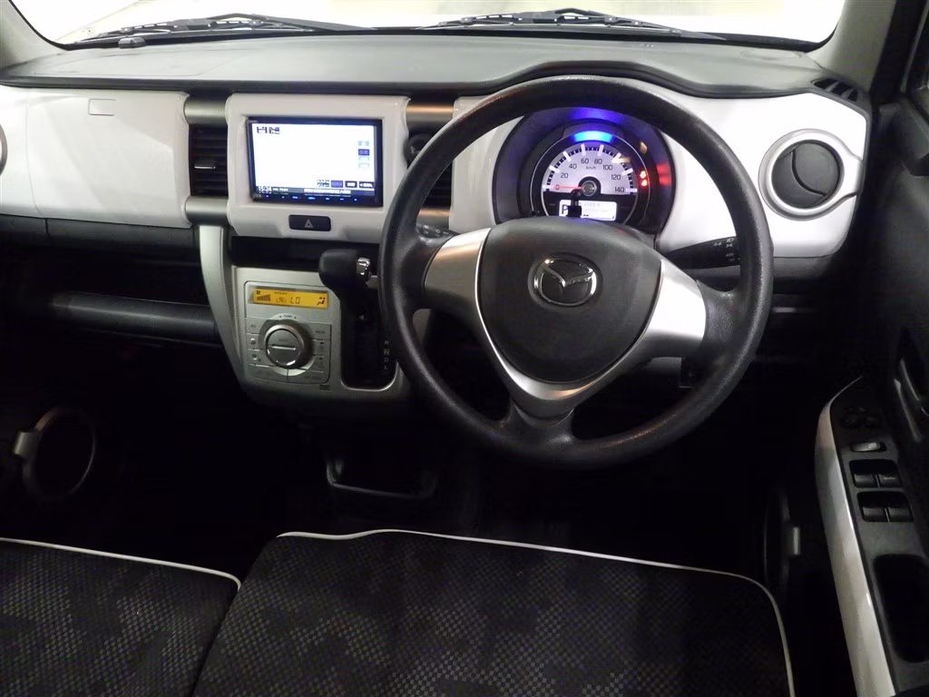 MAZDA FLAIR CROSSOVER