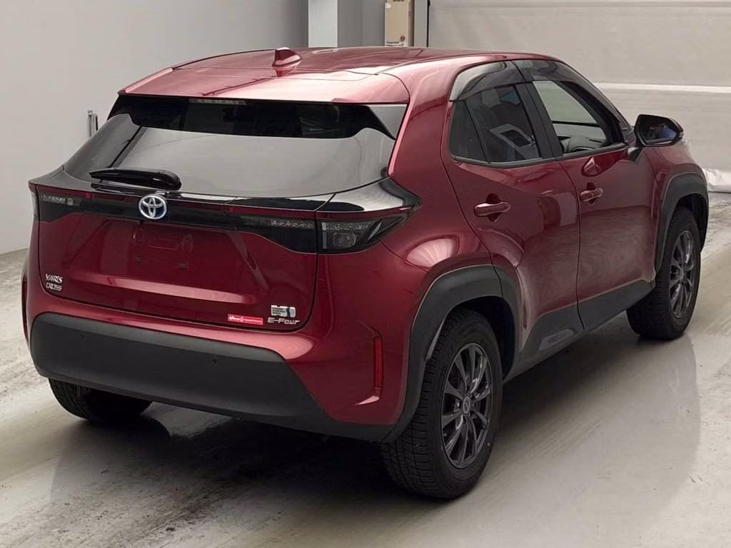 TOYOTA YARIS CROSS
