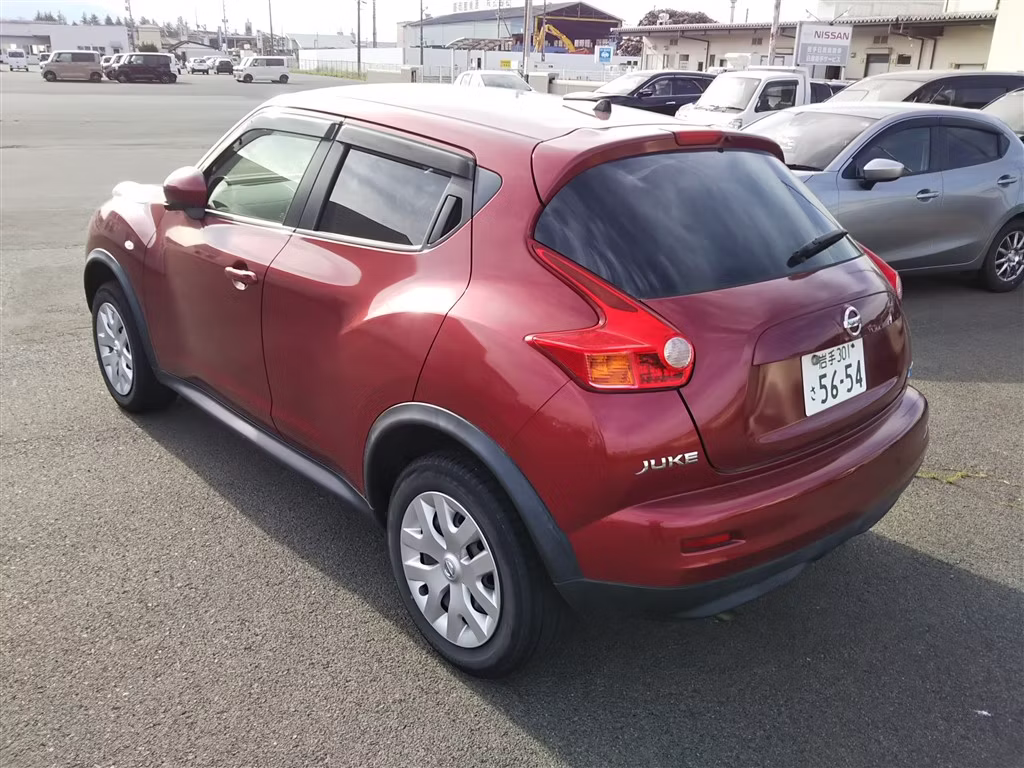 NISSAN JUKE