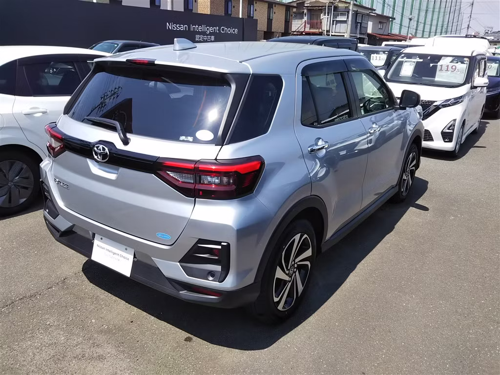 TOYOTA RAIZE
