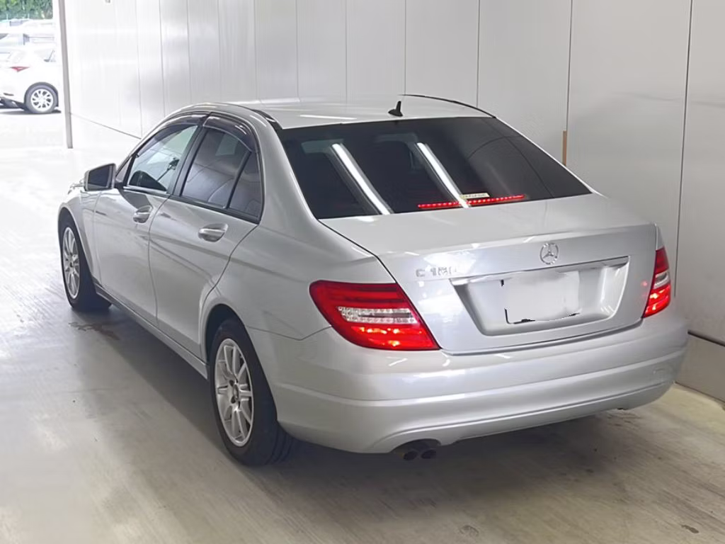 MERCEDES-BENZ C-CLASS