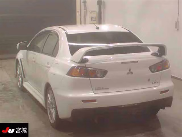 MITSUBISHI LANCER EVOLUTION