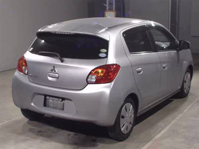 MITSUBISHI MIRAGE
