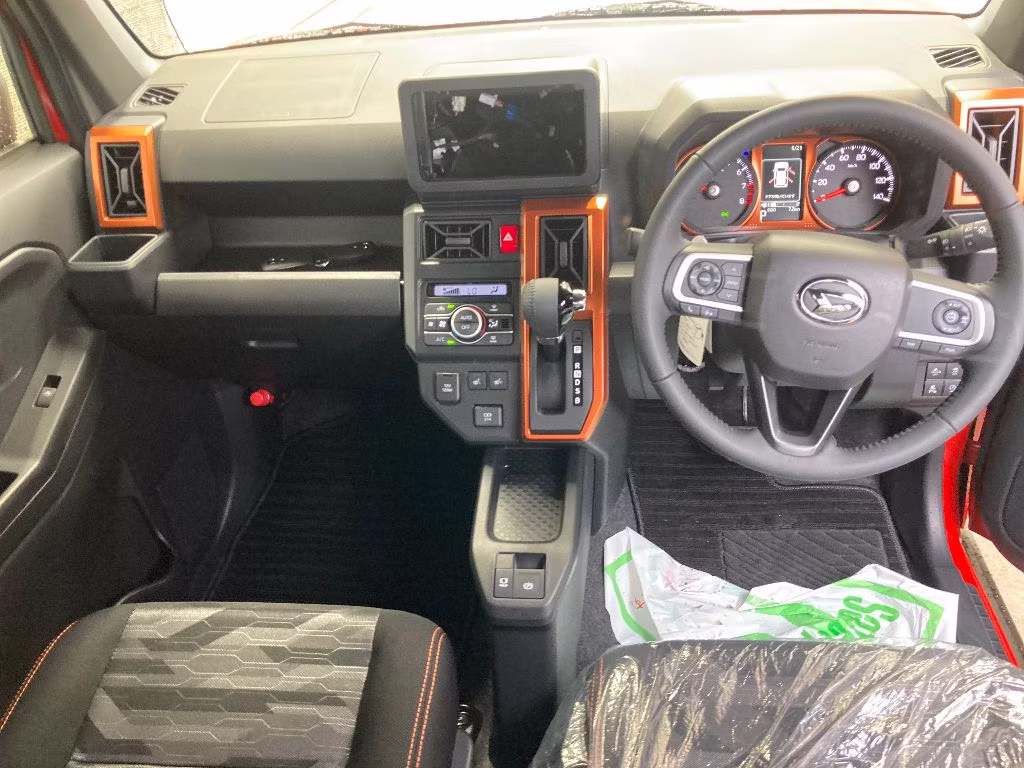 DAIHATSU TAFT