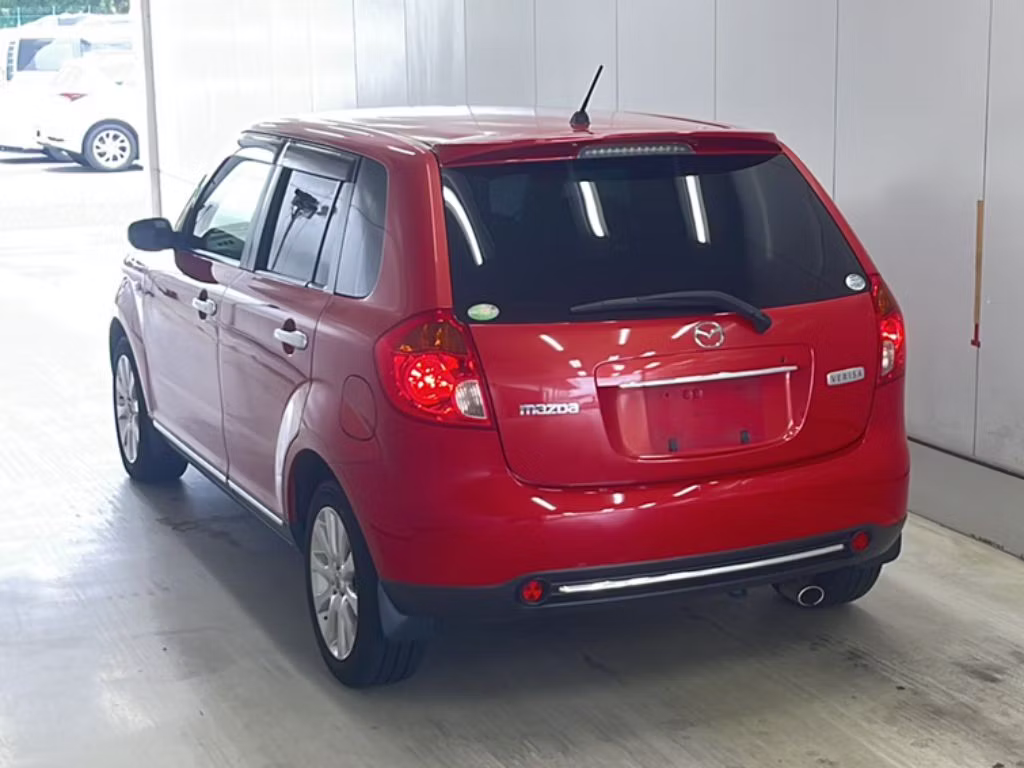 MAZDA VERISA