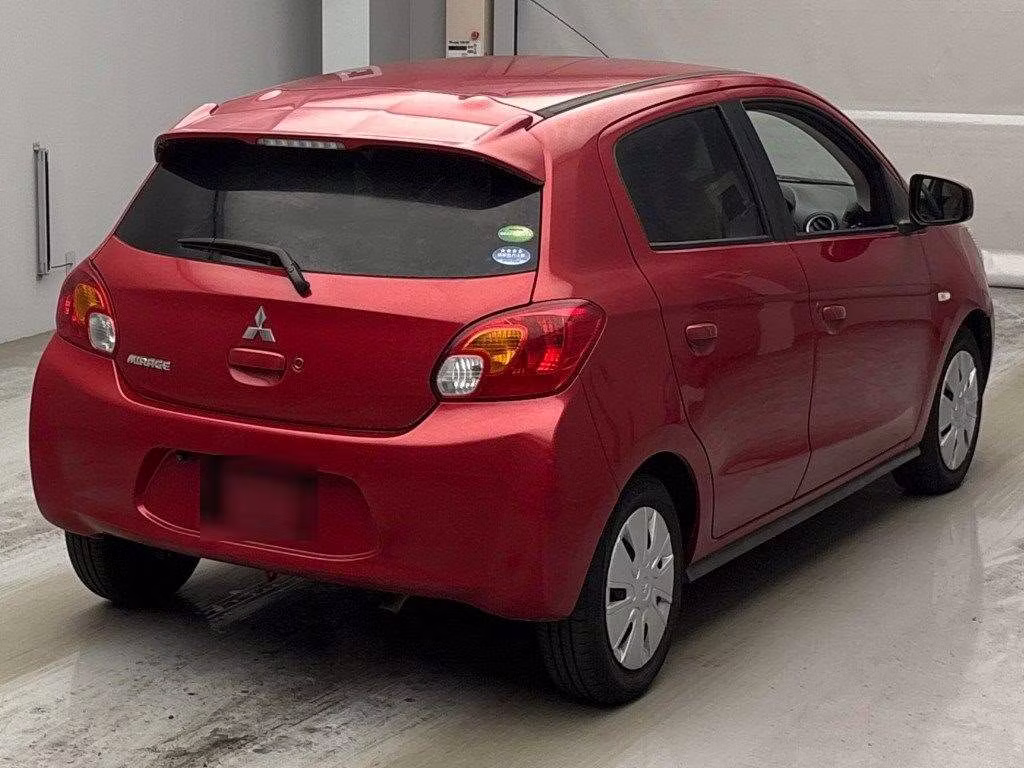 MITSUBISHI MIRAGE
