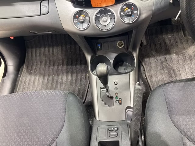 TOYOTA VANGUARD