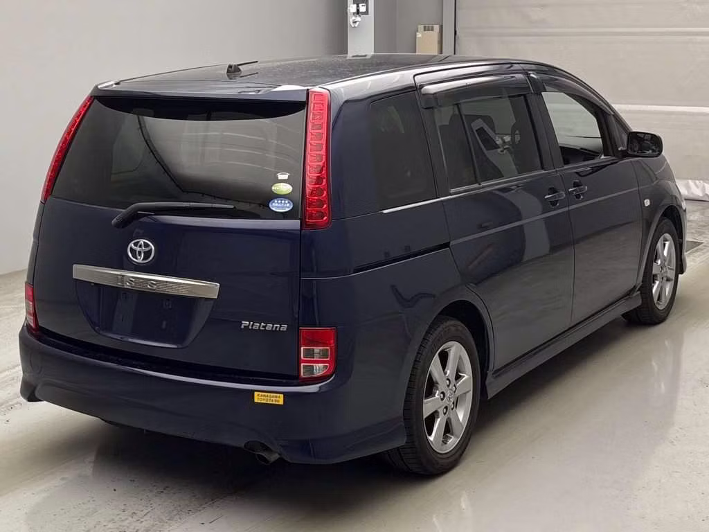 TOYOTA ISIS