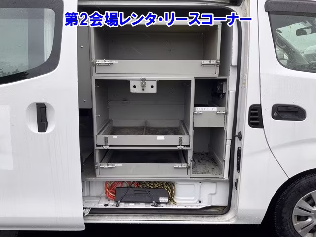 NISSAN NV350 CARAVAN