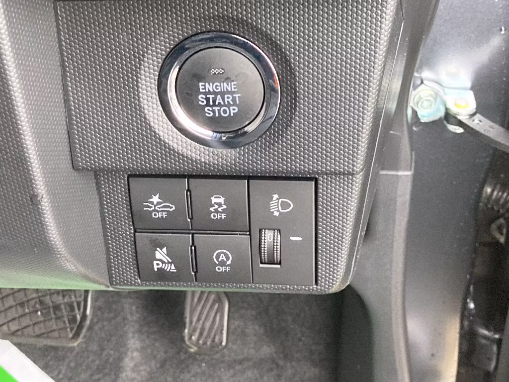 DAIHATSU TAFT