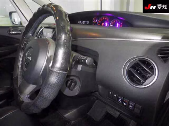 MAZDA BIANTE