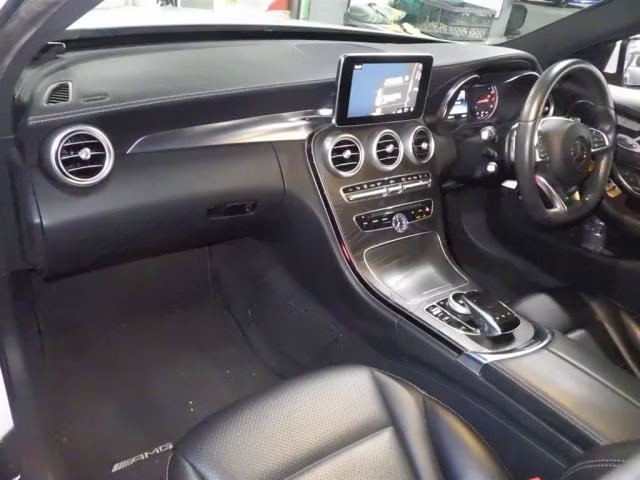 MERCEDES-BENZ C-CLASS