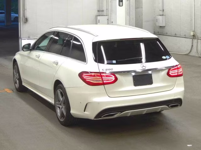 MERCEDES-BENZ C-CLASS