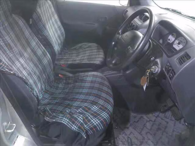 DAIHATSU TERIOS KID