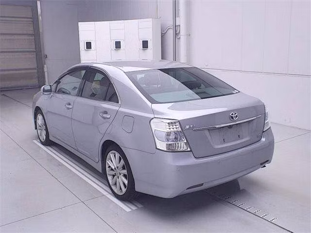 TOYOTA SAI