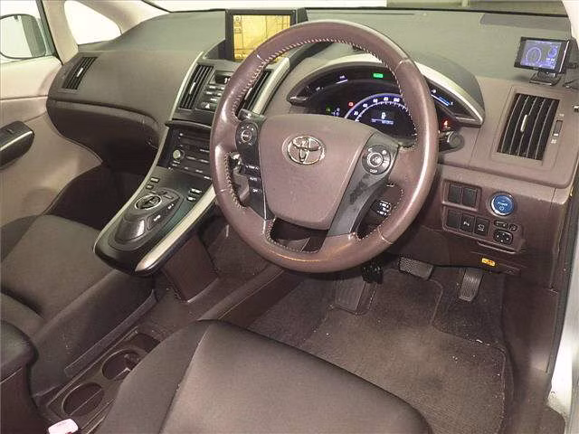 TOYOTA SAI