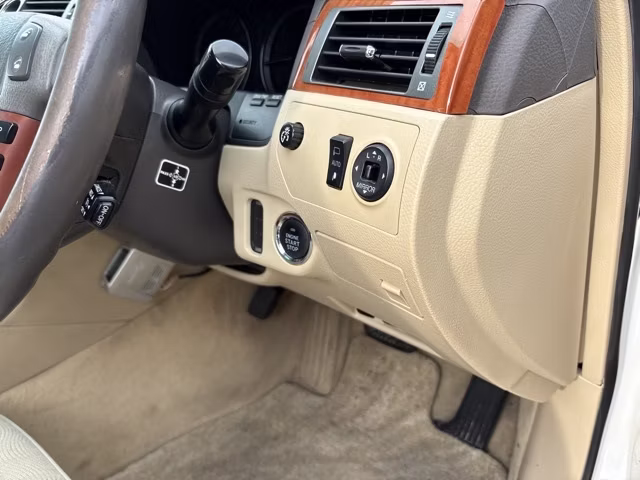 TOYOTA CROWN MAJESTA