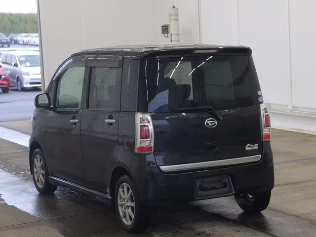 DAIHATSU TANTO EXE