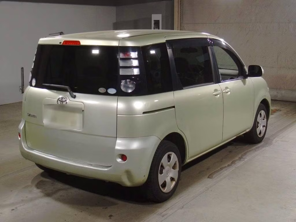 TOYOTA SIENTA