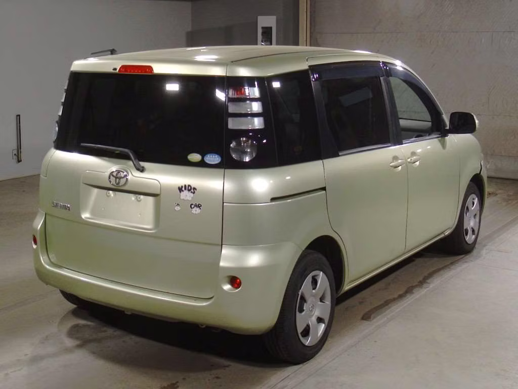 TOYOTA SIENTA
