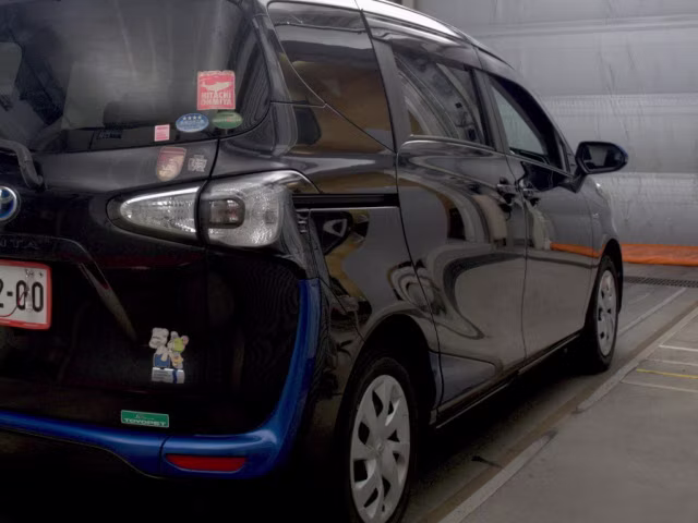 TOYOTA SIENTA