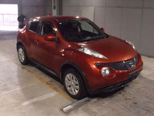 NISSAN JUKE