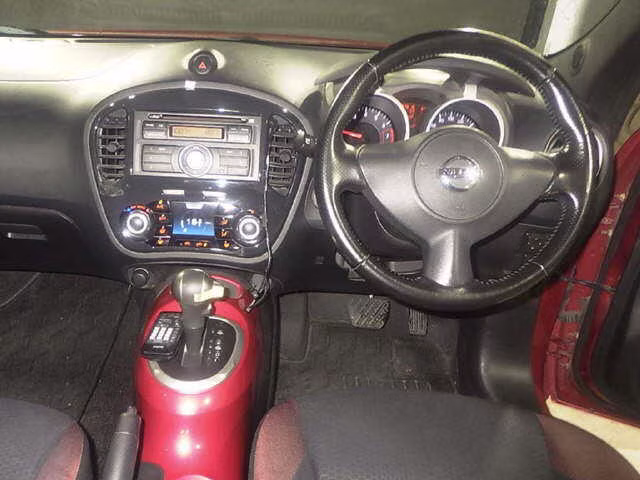 NISSAN JUKE
