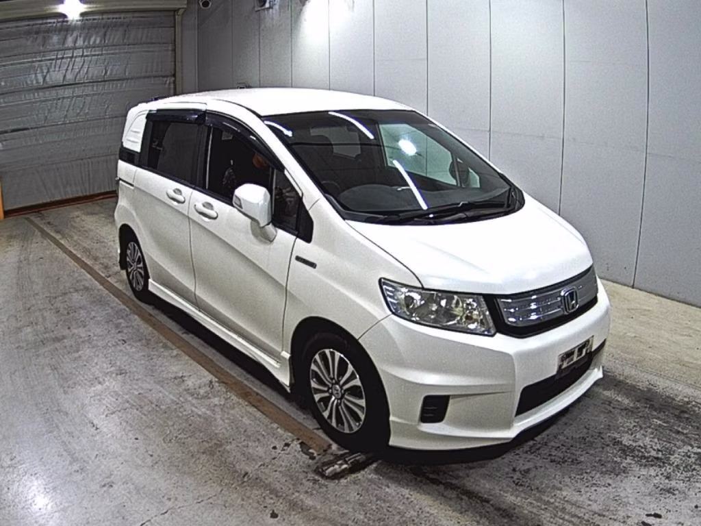HONDA FREED